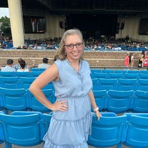 Meet your Posher, Karin